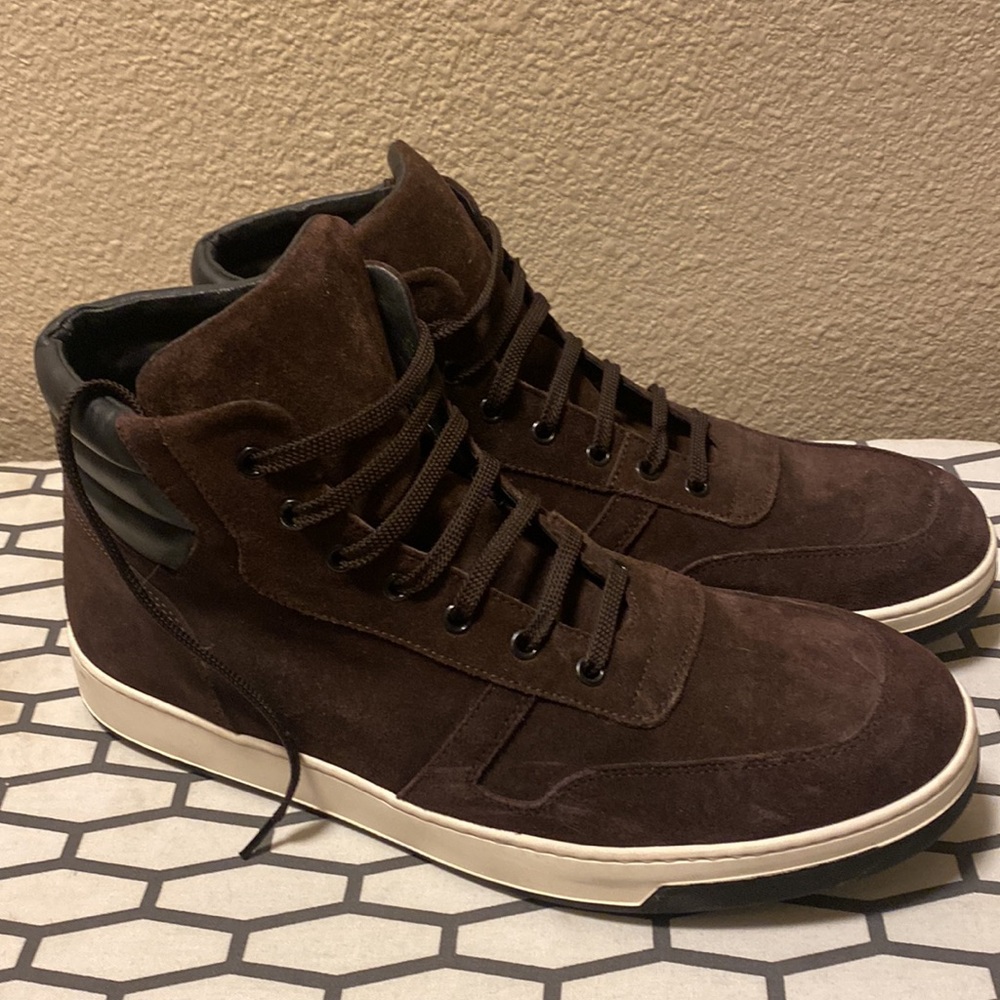 Bugatchi brown suede hi tops